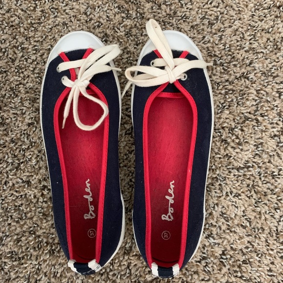 Click this tab,I have tons of items listed here. S/M New/like new make an offer - Picture 10 of 16